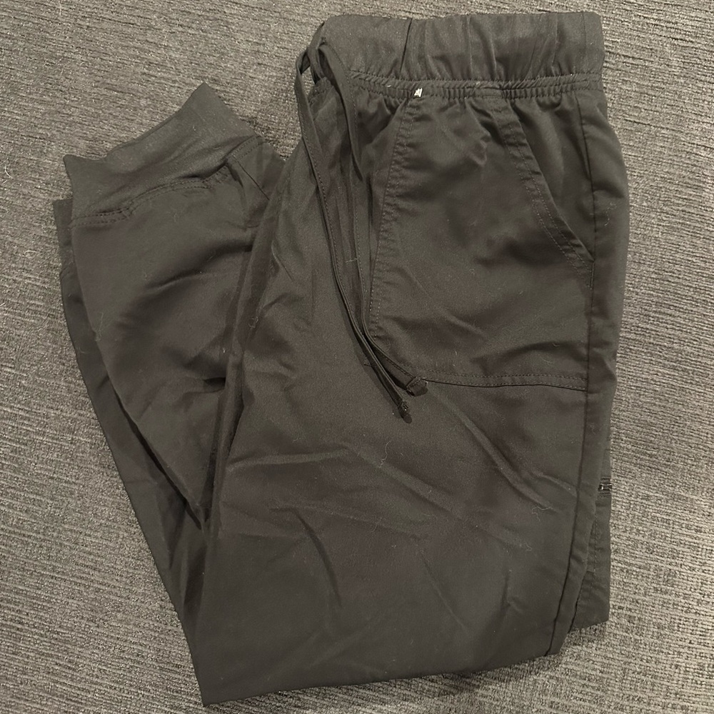 Large petite scrub joggers